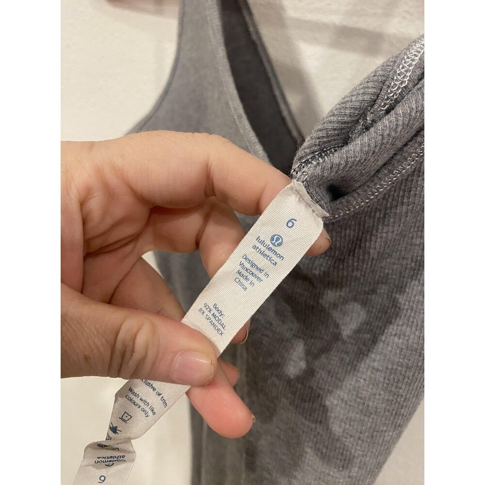 Lululemon Mudra Tank Top Womens 6 Gray Ribbed Modal Scoop Neck Lounge Camisole - Picture 3 of 4